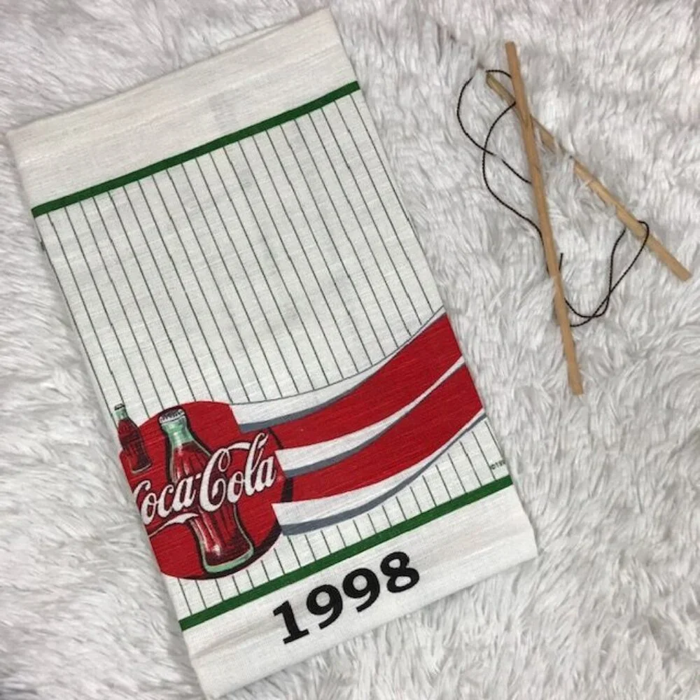 NWOT Vintage Coca-Cola Stevens Linen 1998 The Original Calendar Towel
